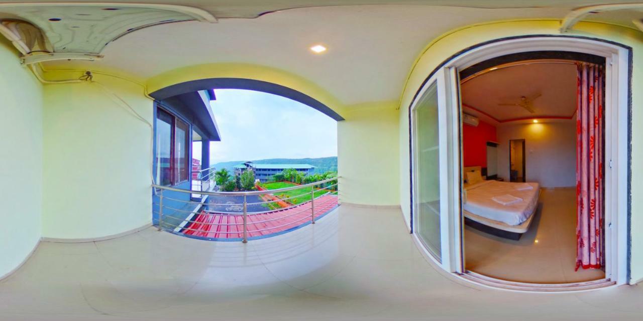Golden Valley Resort マハバレシュワール エクステリア 写真